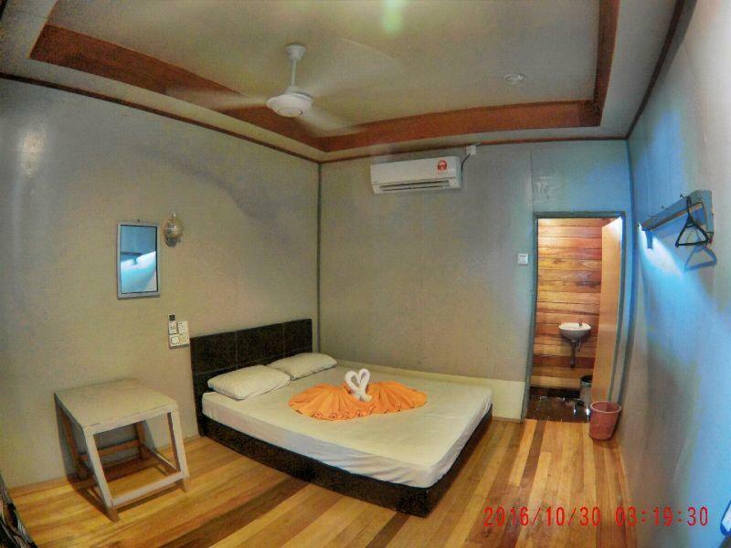 Sipadan Micro Dive Hotel Mabul Island Buitenkant foto
